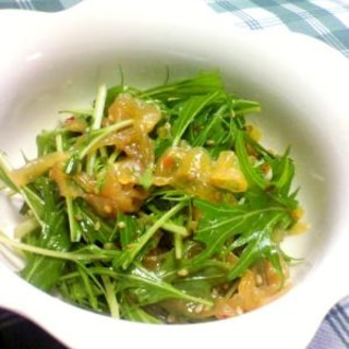 水菜と中華くらげのサラダ